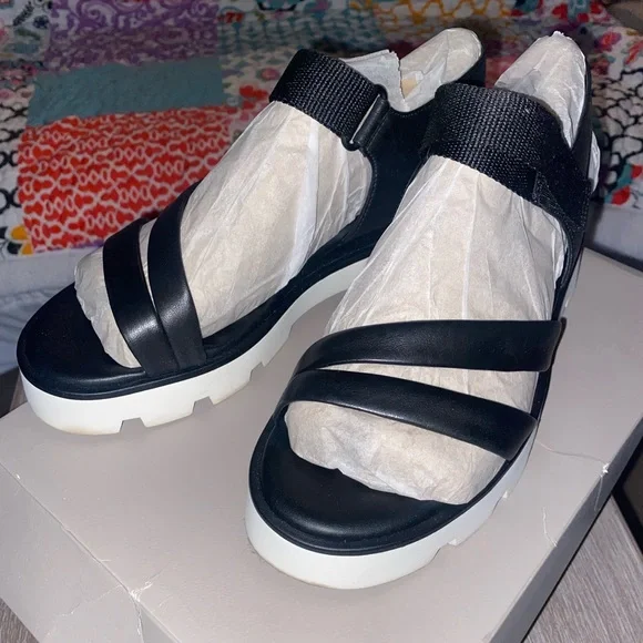 Franco Sarto Urla Leather Sport Sandal - Picture 12 of 16